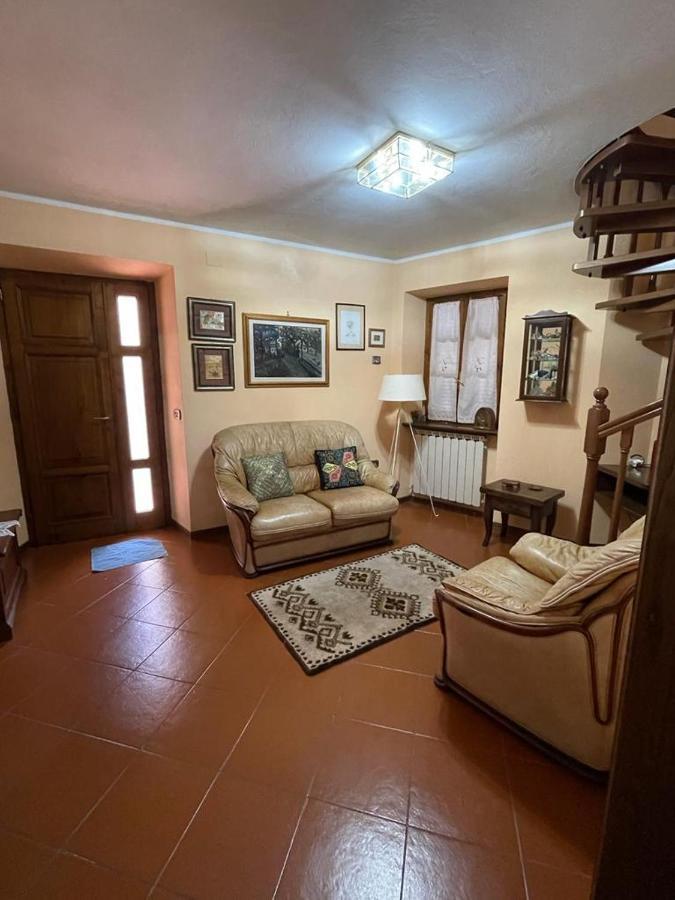 La Casa Di Franco Ruosina Exterior foto